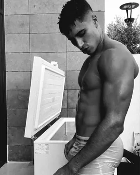 Edgar Cerro OnlyFans