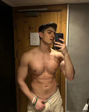 Rıdvan (Free)의 OnlyFans 프로필 사진