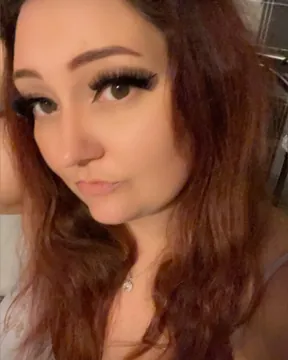 𝓖𝓮𝓶 👑 OnlyFans