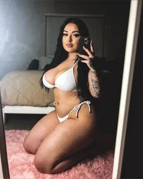 𝗩𝗜𝗗𝗘𝗢 𝗖𝗔𝗟𝗟? 𝐃𝐌 𝐌𝐄 📥 OnlyFans