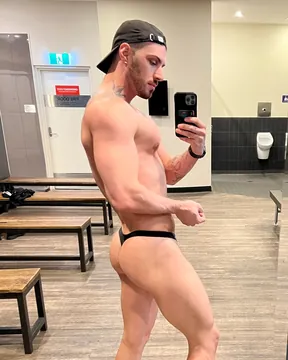 Aryn Hunter — OnlyFans profile photo