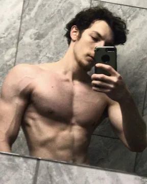 Berzerker의 OnlyFans 프로필 사진