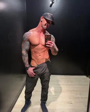 Logan — OnlyFans profile photo