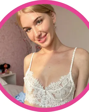 Luna 🌸 — OnlyFans profile photo