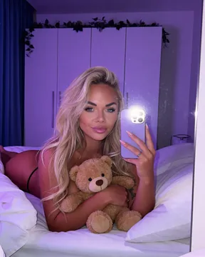 Emmy 💗 OnlyFans